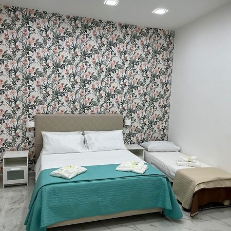 Virgy House Bed & Breakfast Napoli Eksteriør bilde