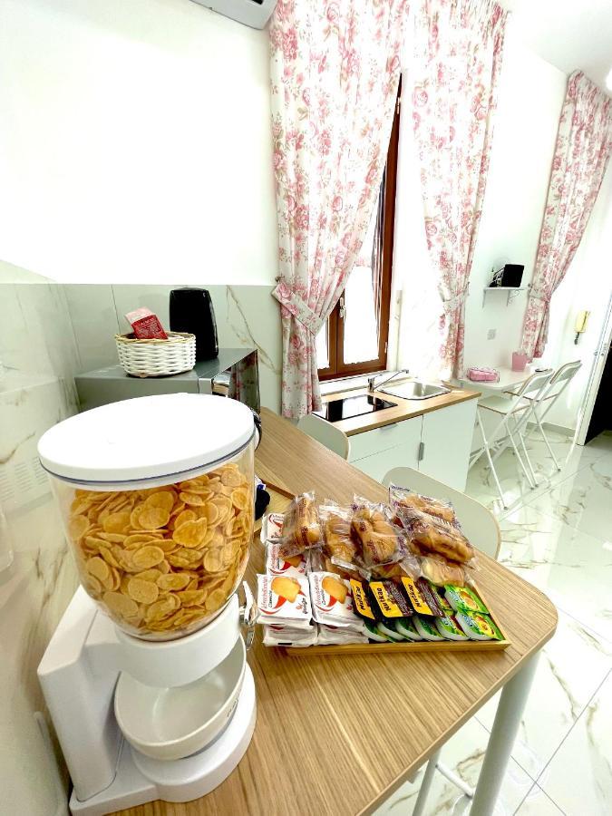 Virgy House Bed & Breakfast Napoli Eksteriør bilde