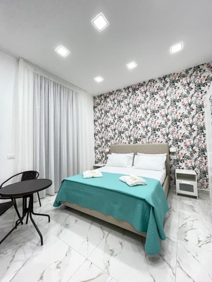 Virgy House Bed & Breakfast Napoli Eksteriør bilde