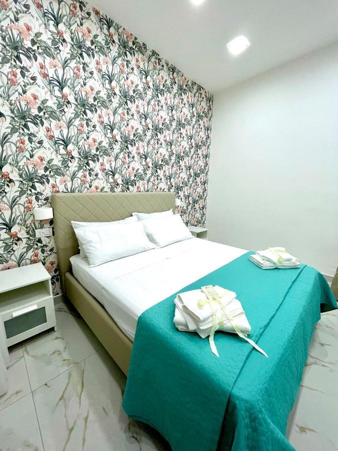 Virgy House Bed & Breakfast Napoli Eksteriør bilde